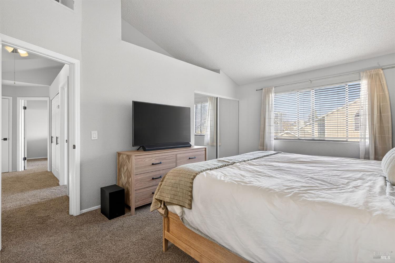 Detail Gallery Image 32 of 48 For 207 Othello Ct, Windsor,  CA 95492 - 4 Beds | 3 Baths