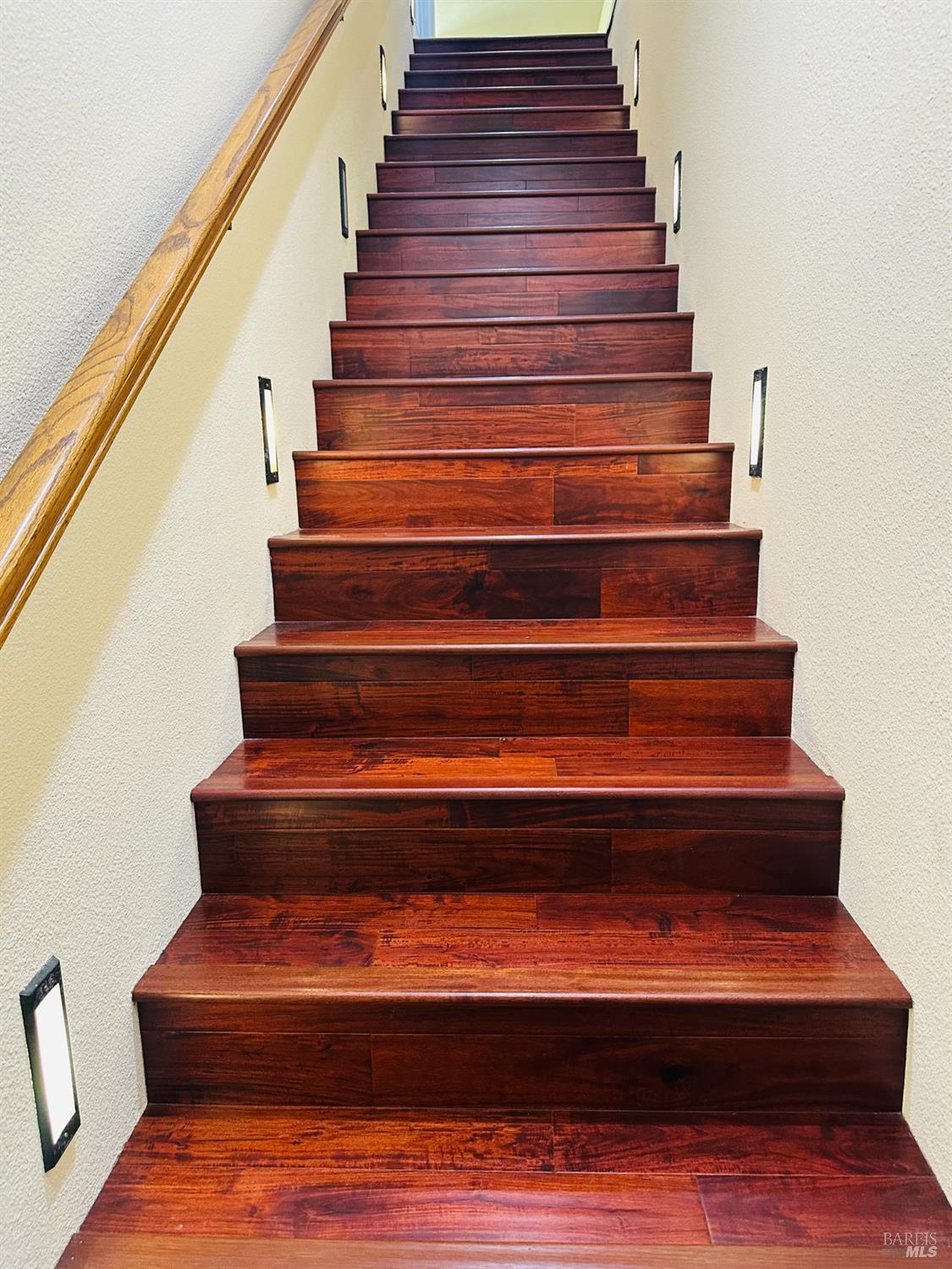 Detail Gallery Image 31 of 54 For 32 Romine Way, Vallejo,  CA 94591 - 5 Beds | 3 Baths