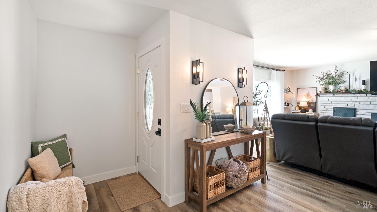 Detail Gallery Image 25 of 35 For 1550 Laguna Rd, Santa Rosa,  CA 95401 - 3 Beds | 2 Baths