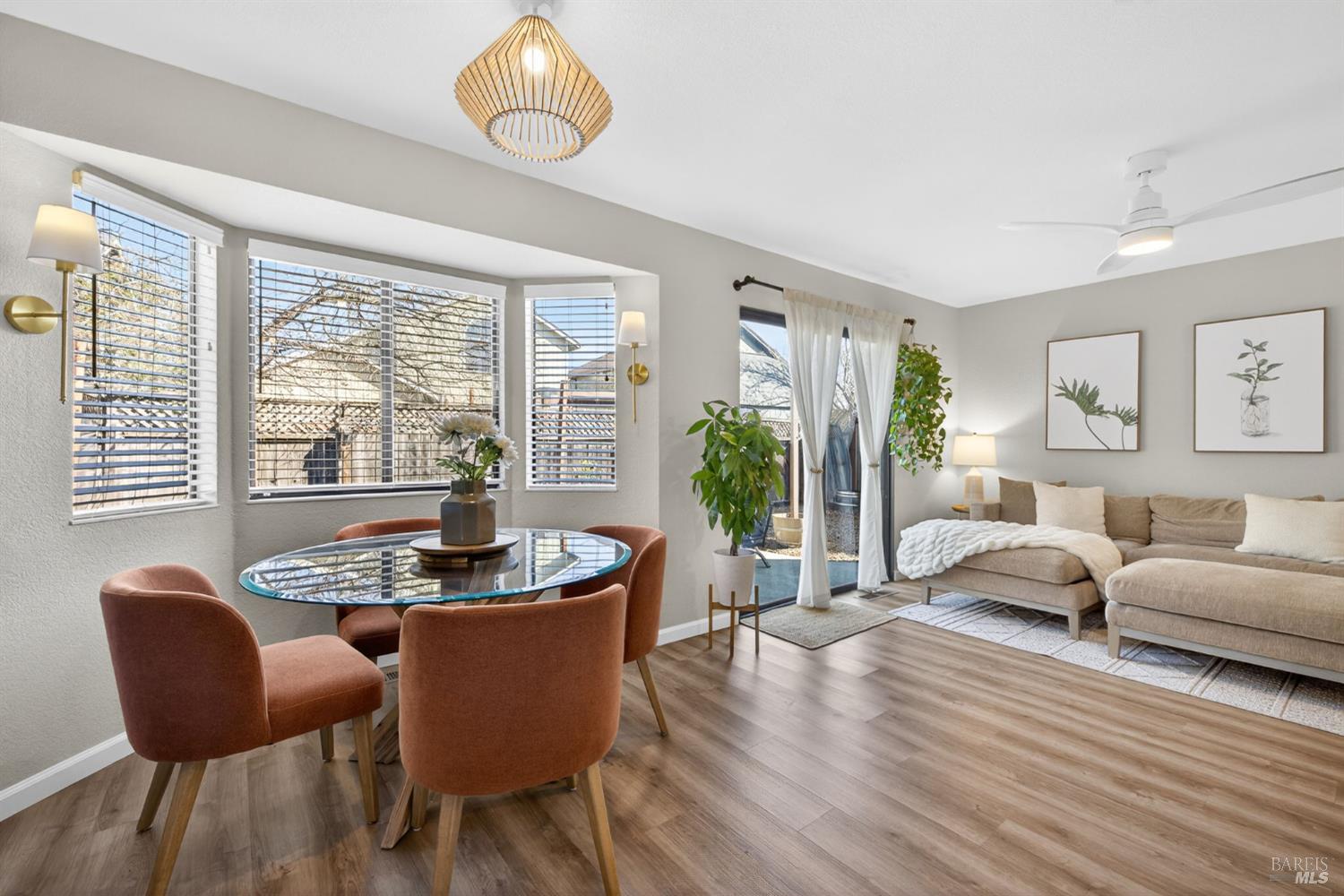 Detail Gallery Image 23 of 48 For 207 Othello Ct, Windsor,  CA 95492 - 4 Beds | 3 Baths