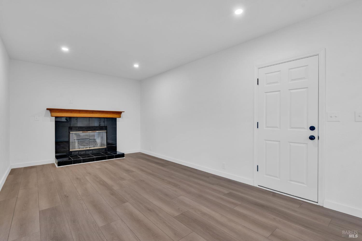 Detail Gallery Image 29 of 93 For 7562 Paddon Rd, Vacaville,  CA 95688 - 3 Beds | 2 Baths