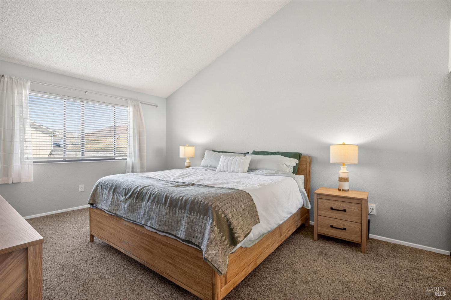 Detail Gallery Image 30 of 48 For 207 Othello Ct, Windsor,  CA 95492 - 4 Beds | 3 Baths