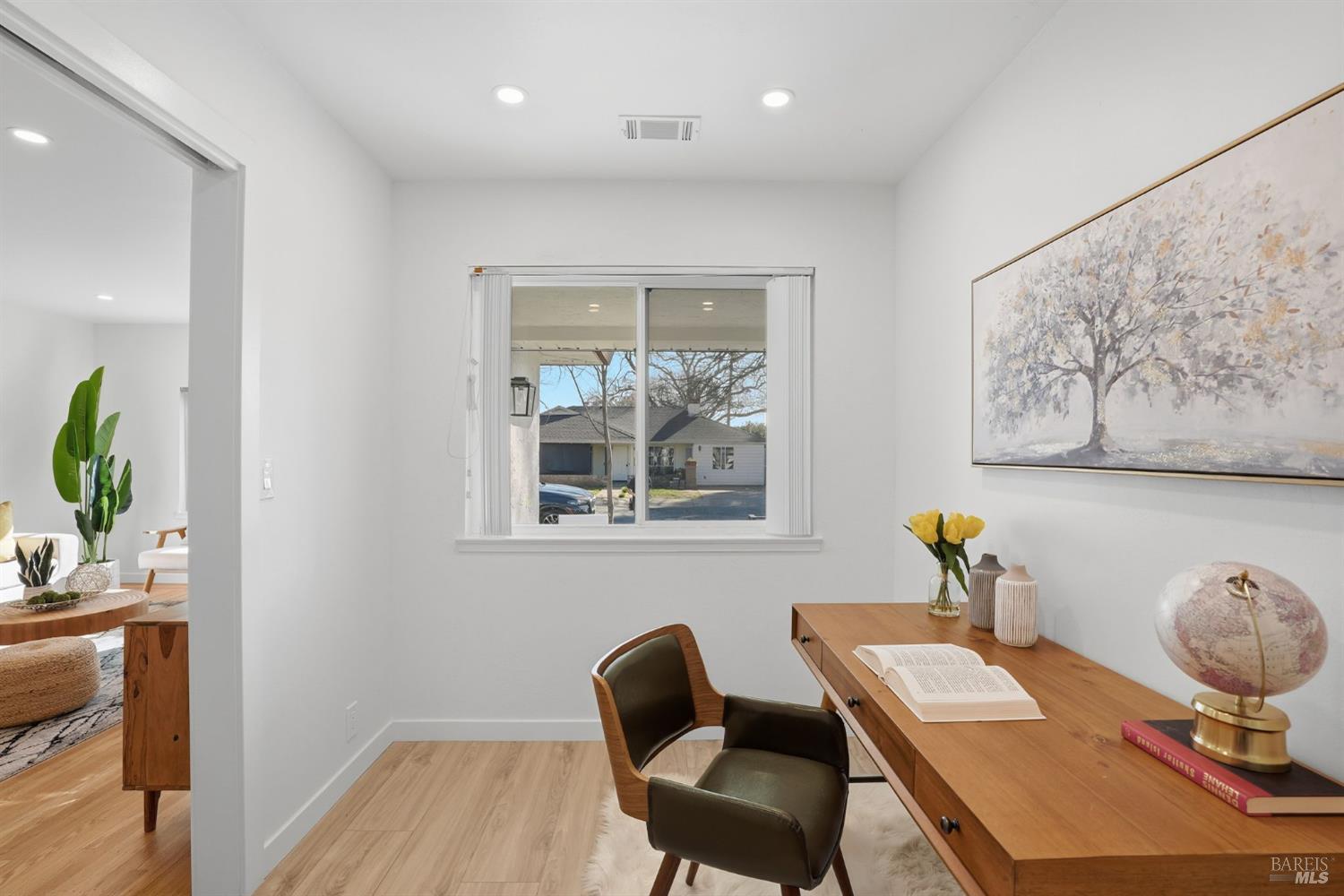 Detail Gallery Image 16 of 34 For 1316 Empire St, Fairfield,  CA 94533 - 3 Beds | 1 Baths