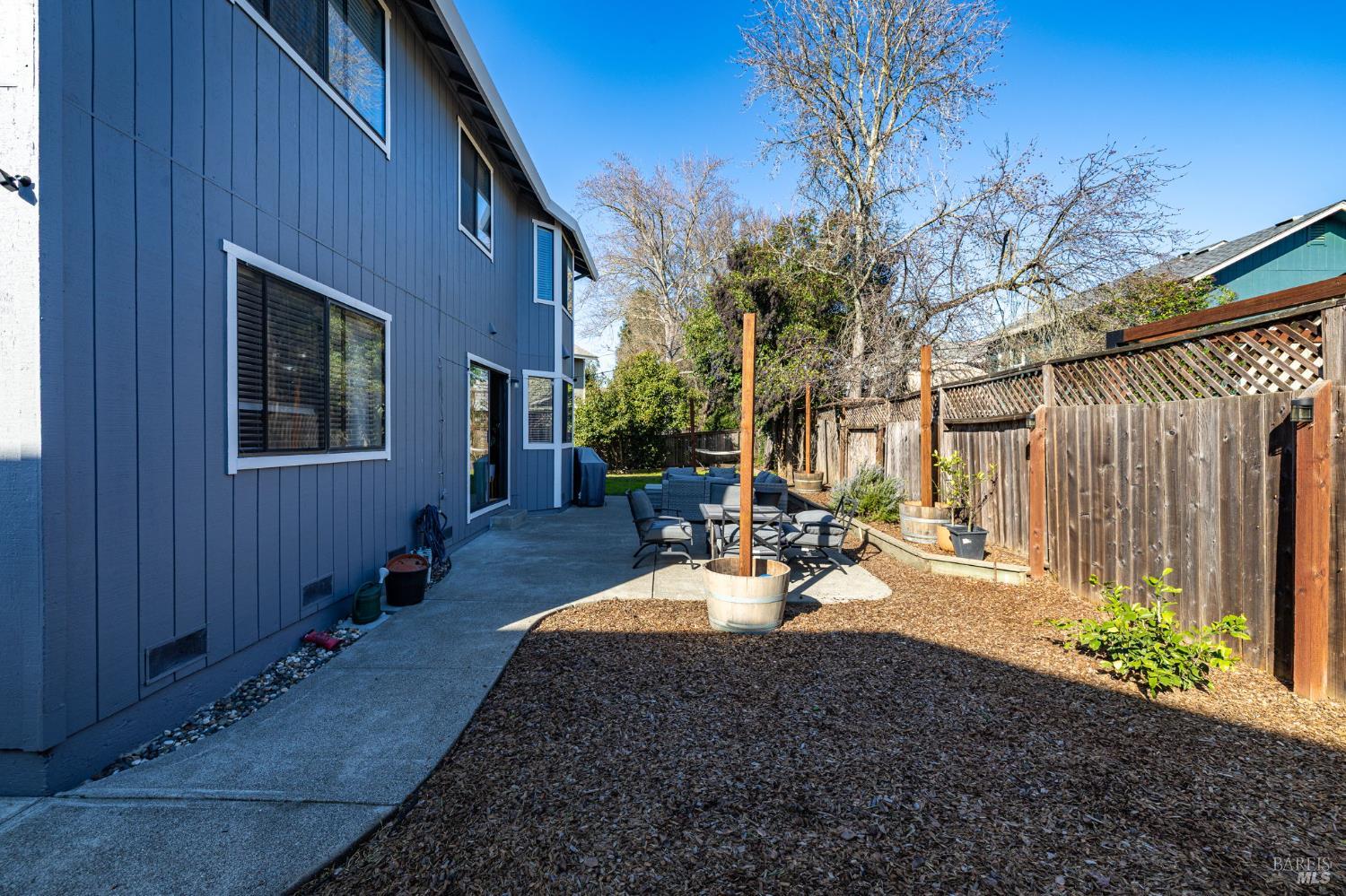 Detail Gallery Image 38 of 48 For 207 Othello Ct, Windsor,  CA 95492 - 4 Beds | 3 Baths