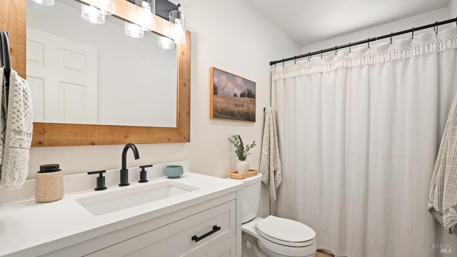 Detail Gallery Image 26 of 35 For 1550 Laguna Rd, Santa Rosa,  CA 95401 - 3 Beds | 2 Baths