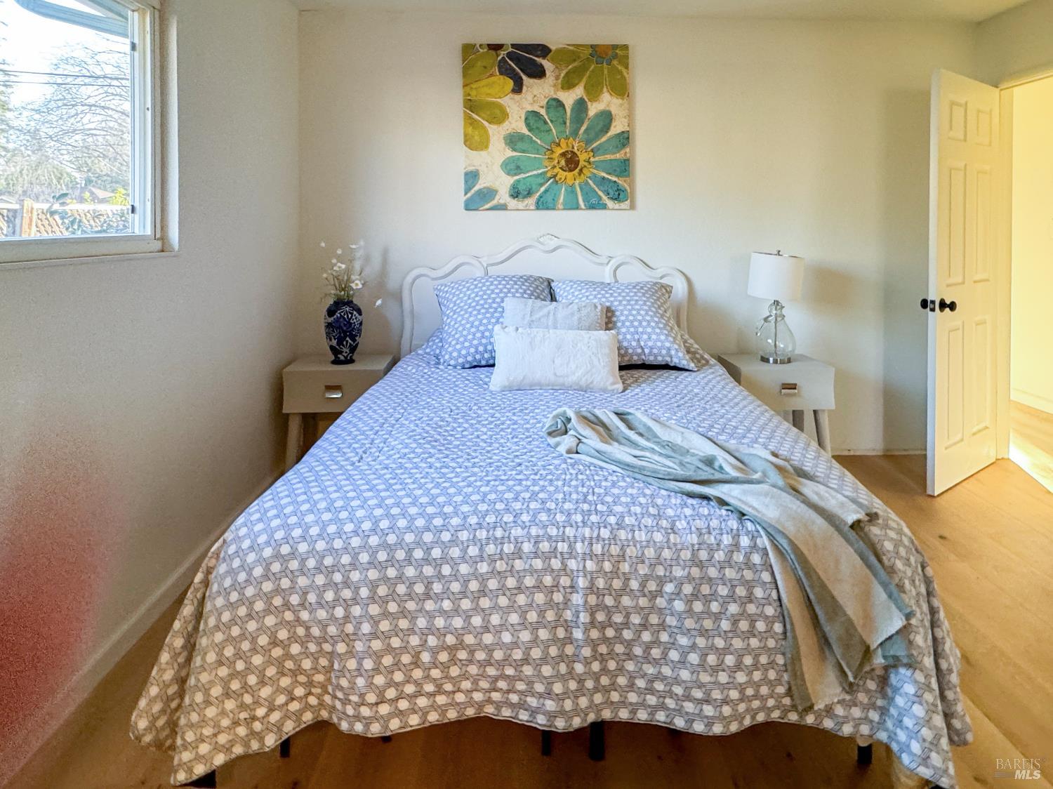 Detail Gallery Image 6 of 37 For 1880 Clayton Way, Concord,  CA 94519 - 4 Beds | 3 Baths