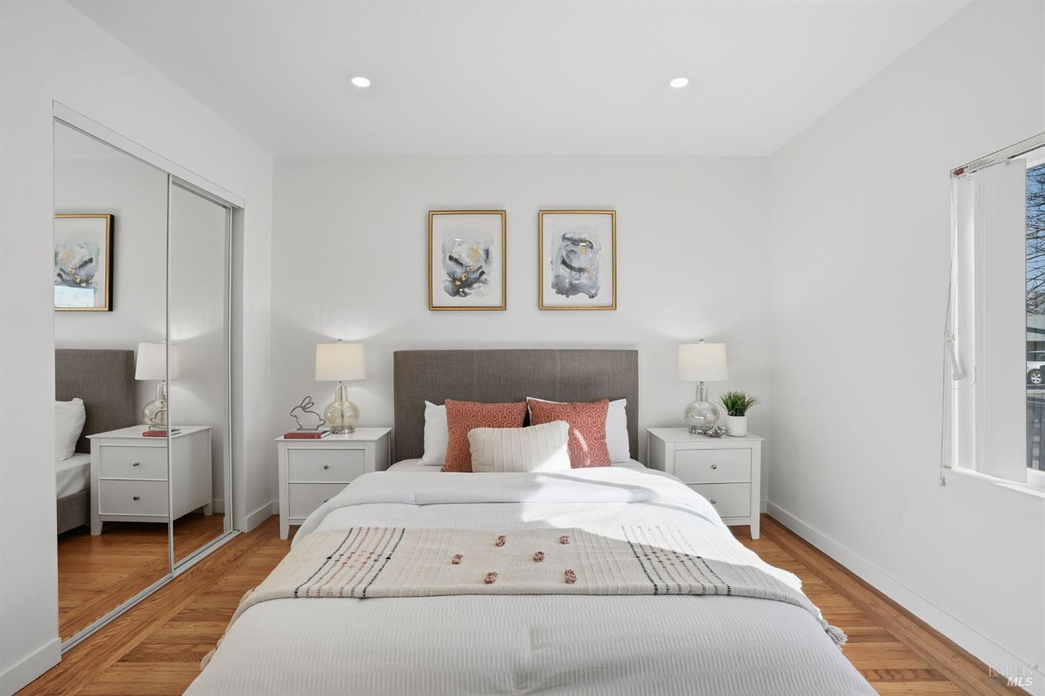 Detail Gallery Image 20 of 34 For 1316 Empire St, Fairfield,  CA 94533 - 3 Beds | 1 Baths