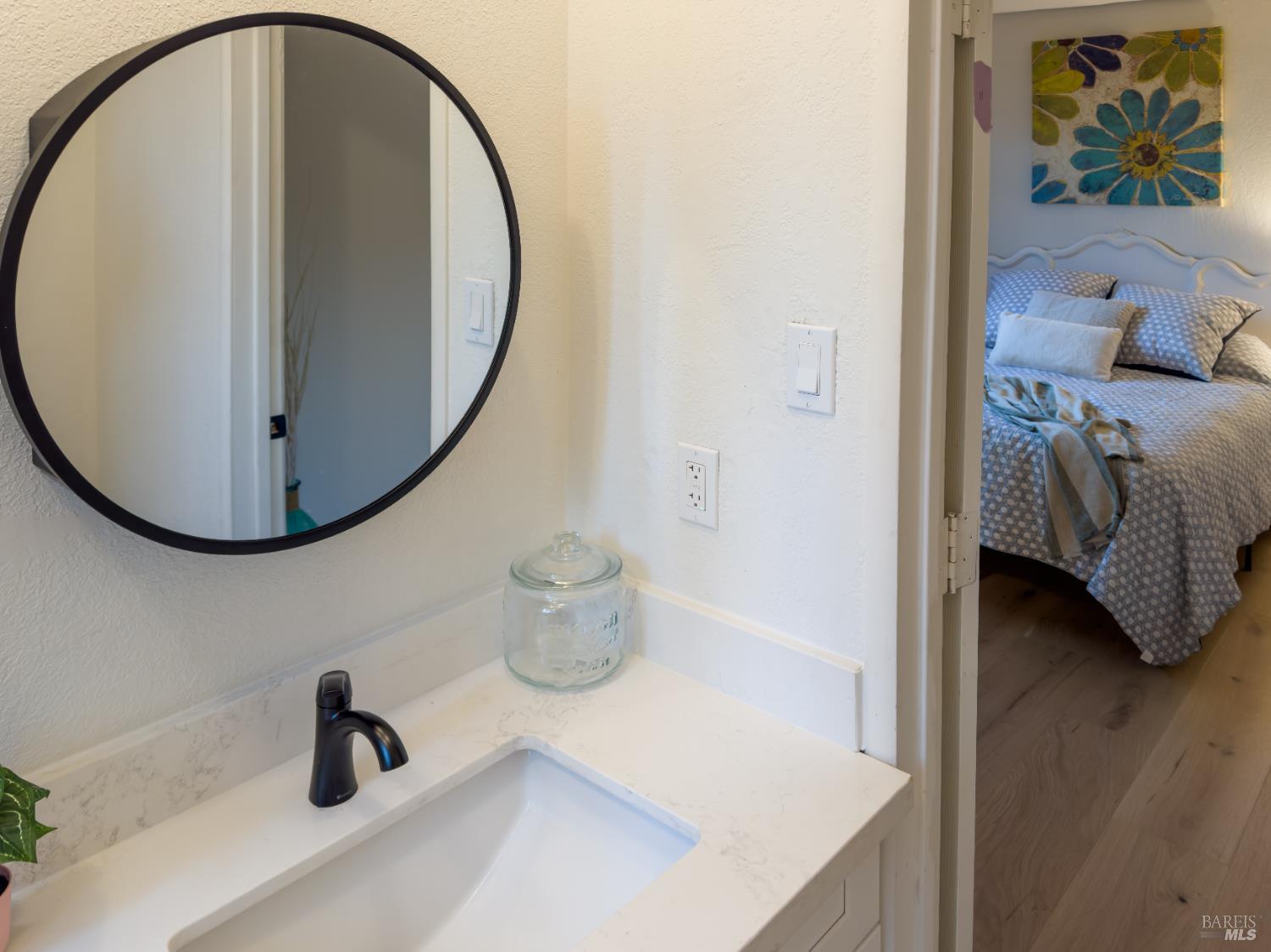 Detail Gallery Image 7 of 37 For 1880 Clayton Way, Concord,  CA 94519 - 4 Beds | 3 Baths