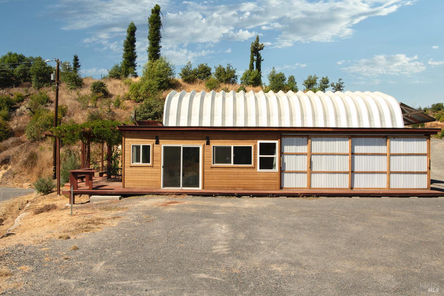 Detail Gallery Image 3 of 61 For 9451 Mill Creek Rd, Healdsburg,  CA 95448 - 2 Beds | 2 Baths