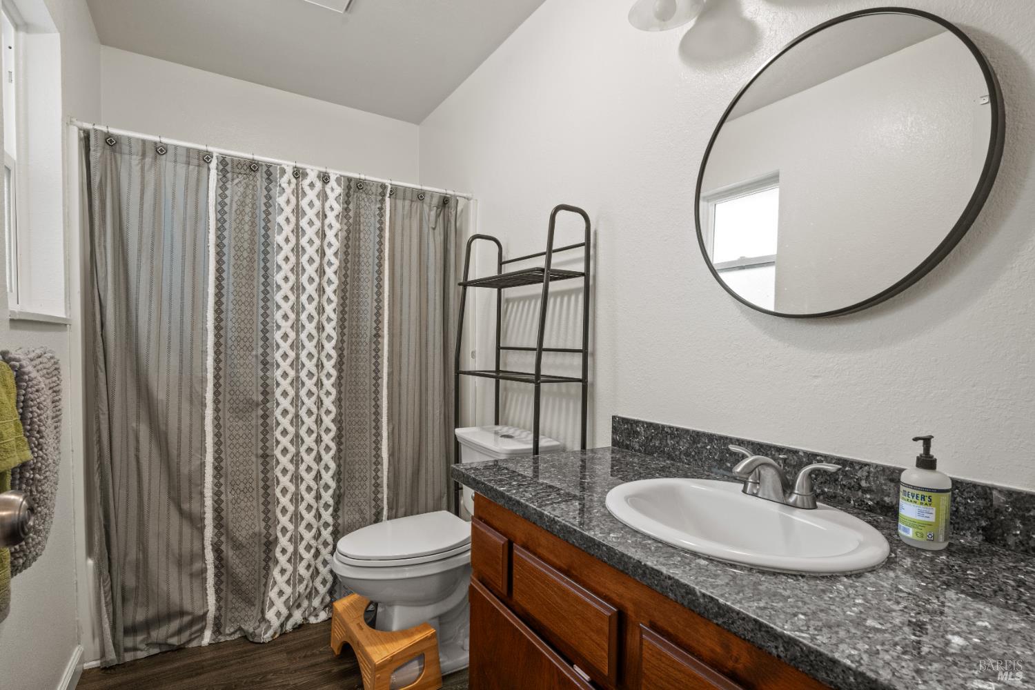 Detail Gallery Image 16 of 18 For 2021 Peacock Dr, Willits,  CA 95490 - 3 Beds | 2 Baths