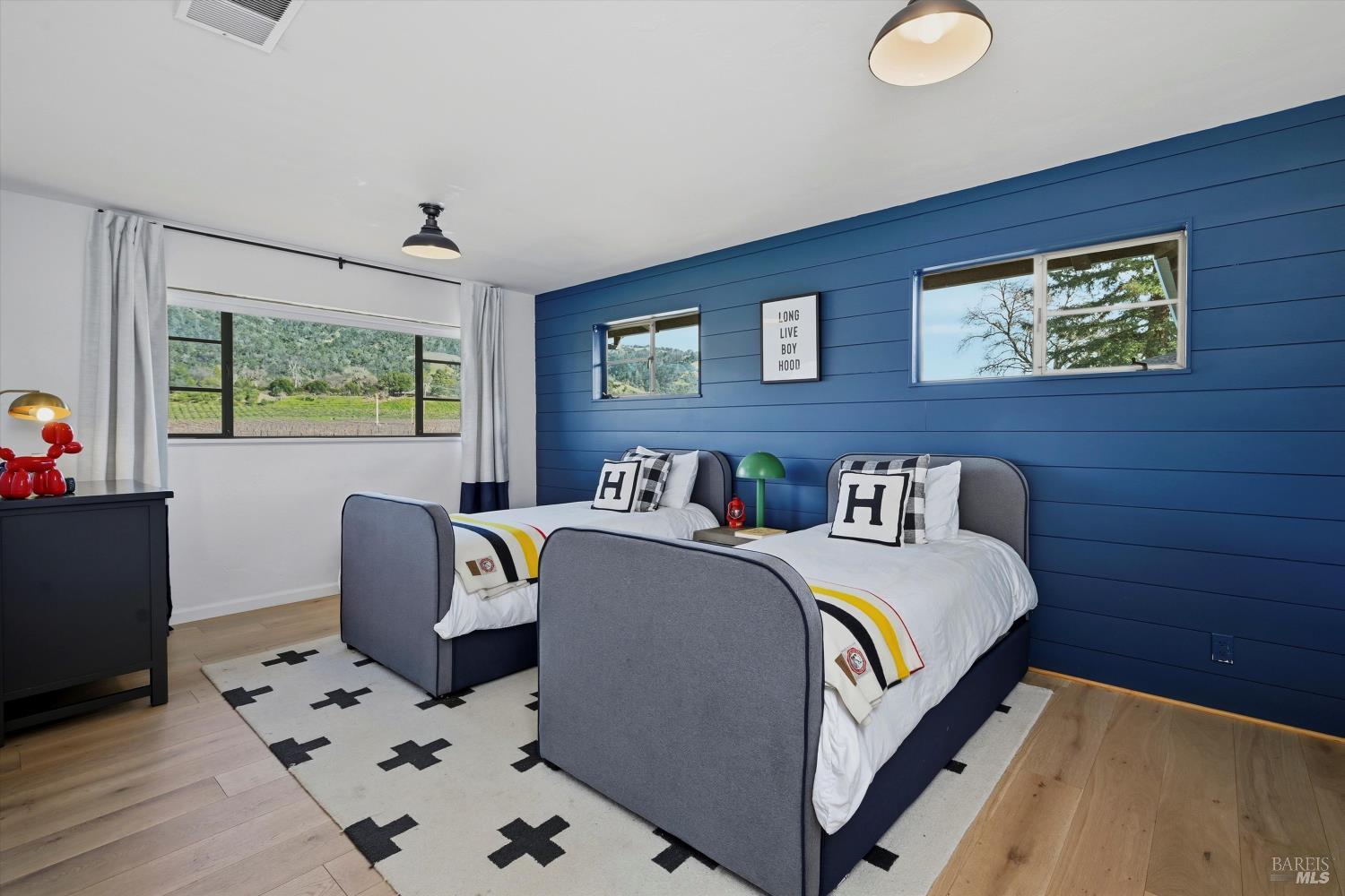 Detail Gallery Image 26 of 52 For 7616 Highway 128 Unkn, Healdsburg,  CA 95448 - 3 Beds | 3 Baths