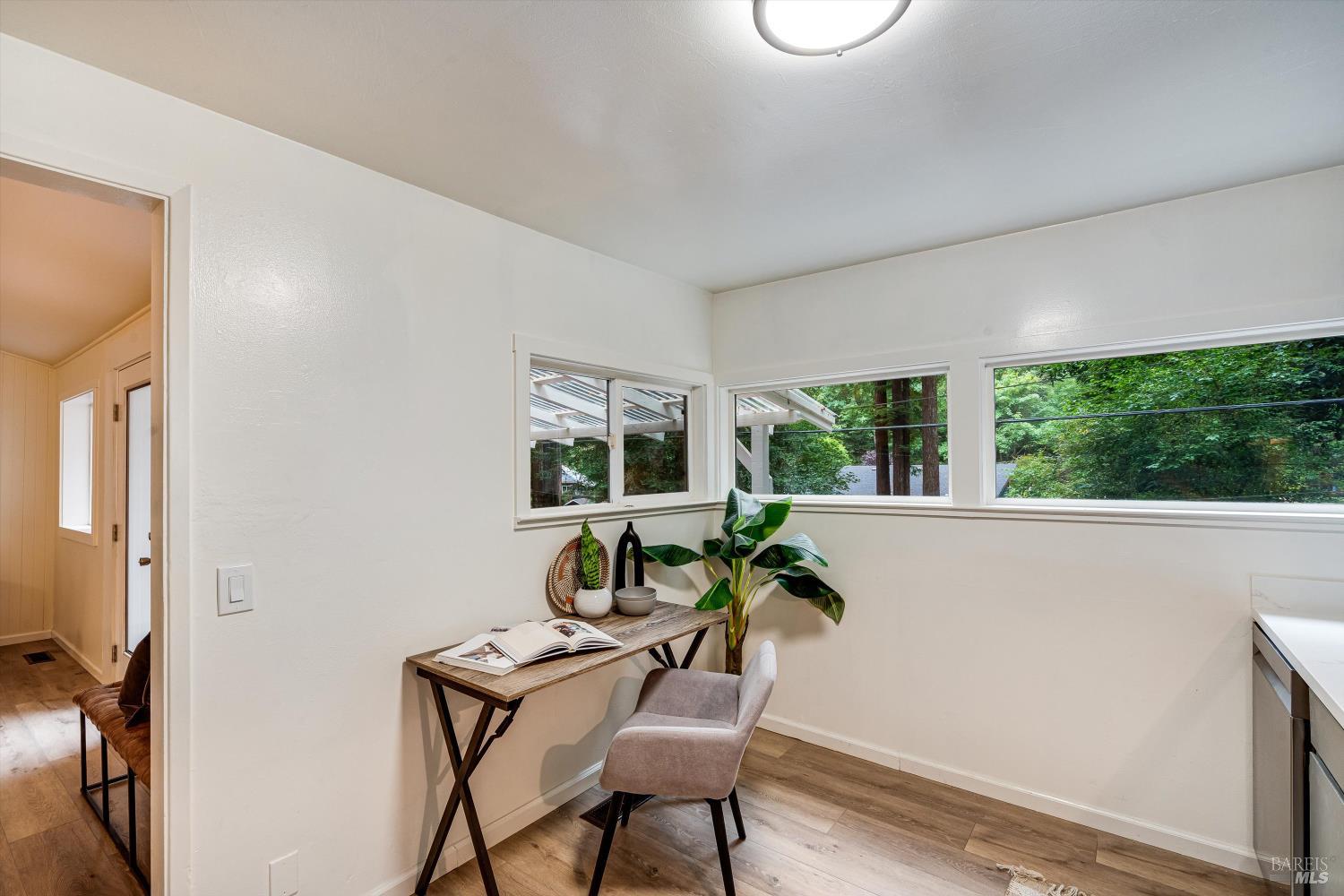 Detail Gallery Image 20 of 37 For 15300 Canyon 3 Rd, Rio Nido,  CA 95471 - 2 Beds | 1 Baths