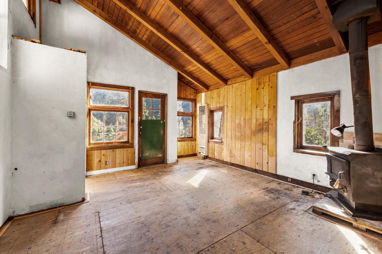 Detail Gallery Image 13 of 30 For 10959 Sunset Ave, Forestville,  CA 95436 - 1 Beds | 1 Baths