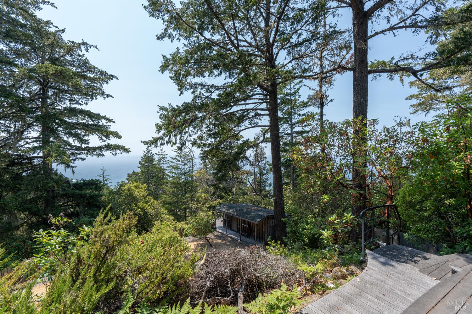 Detail Gallery Image 12 of 66 For 46900 Gypsy Flat Rd, Gualala,  CA 95445 - 2 Beds | 2 Baths