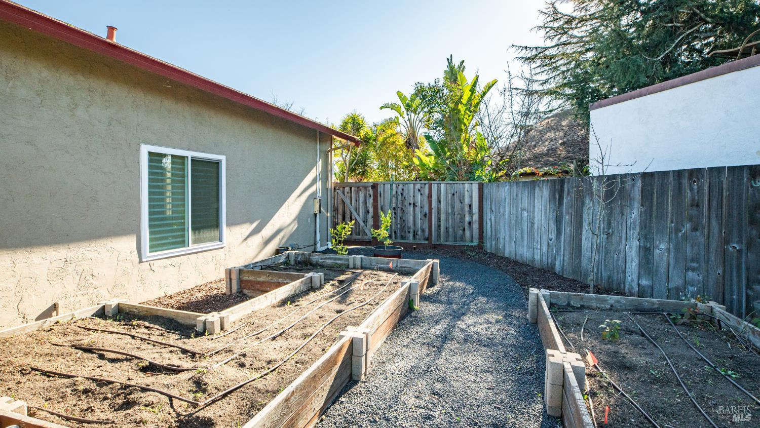 Detail Gallery Image 54 of 56 For 309 Drake Ct, Benicia,  CA 94510 - 3 Beds | 2/1 Baths