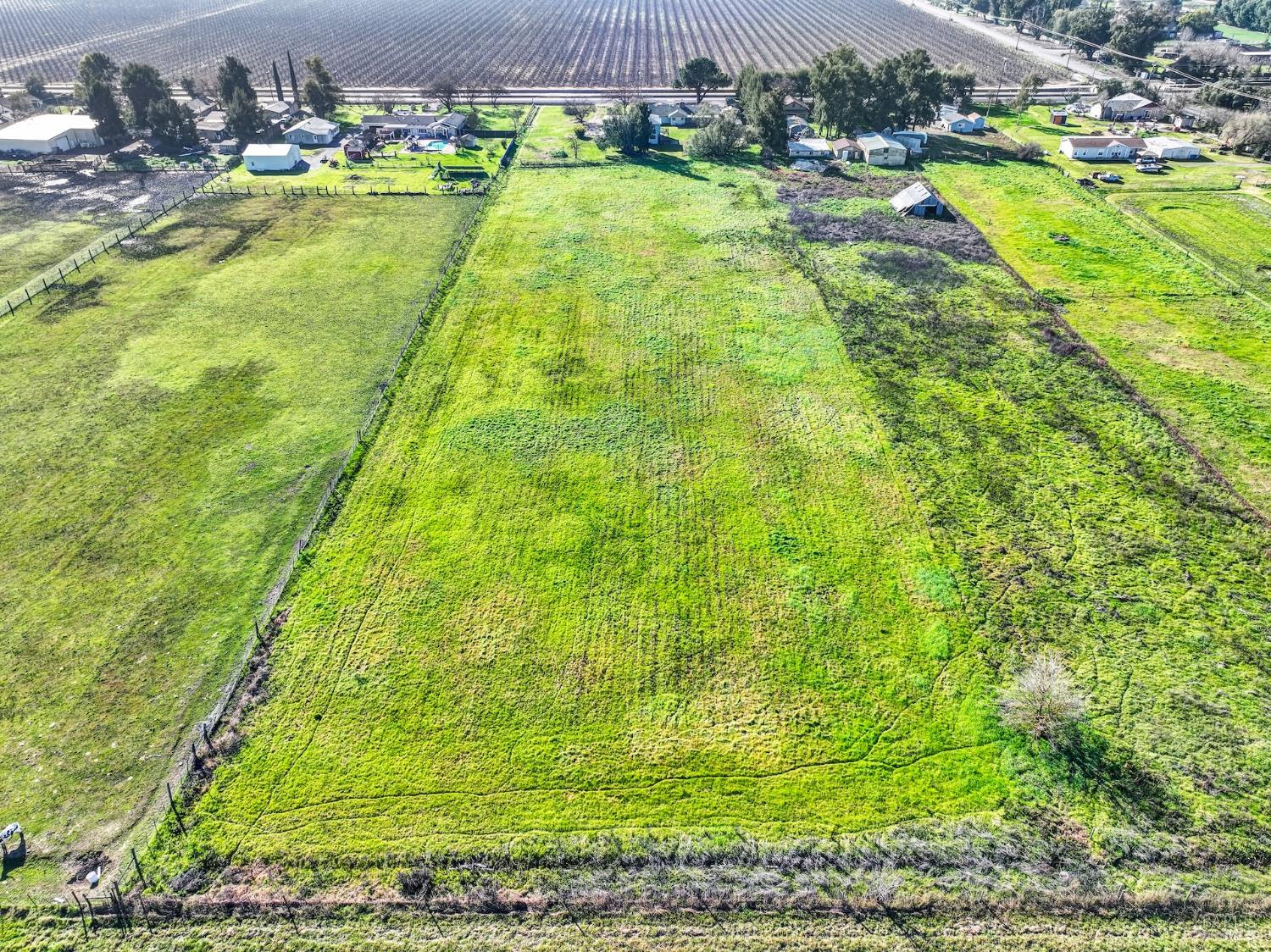 Detail Gallery Image 10 of 88 For 5303 Midway Rd, Vacaville,  CA 95688 - 4 Beds | 2 Baths