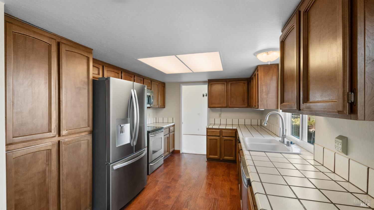 Detail Gallery Image 19 of 56 For 309 Drake Ct, Benicia,  CA 94510 - 3 Beds | 2/1 Baths