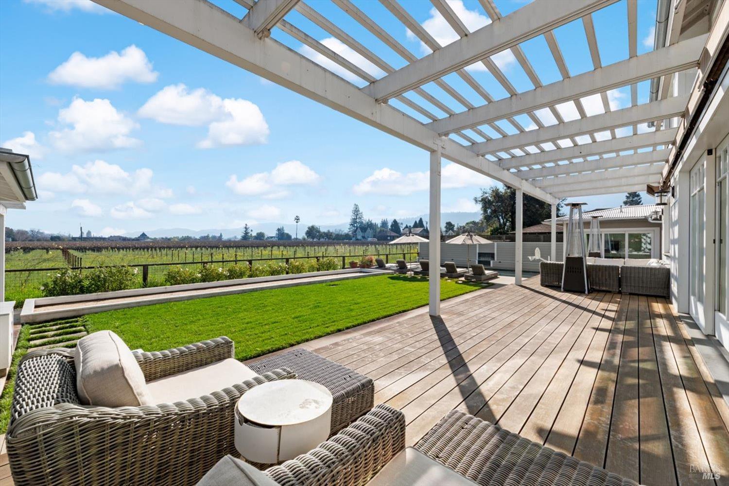 Detail Gallery Image 69 of 77 For 1135 Rutherford Rd, Rutherford,  CA 94558 - 4 Beds | 4 Baths