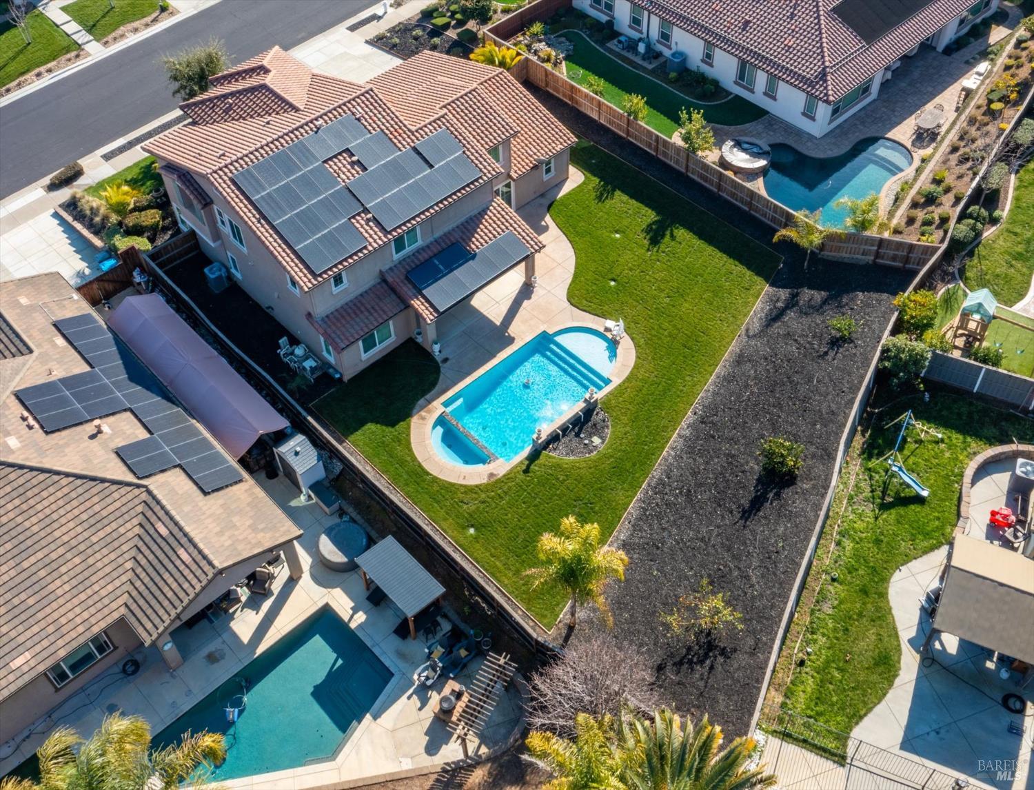 Detail Gallery Image 70 of 73 For 685 Elderberry Loop, Vacaville,  CA 95688 - 5 Beds | 4/1 Baths