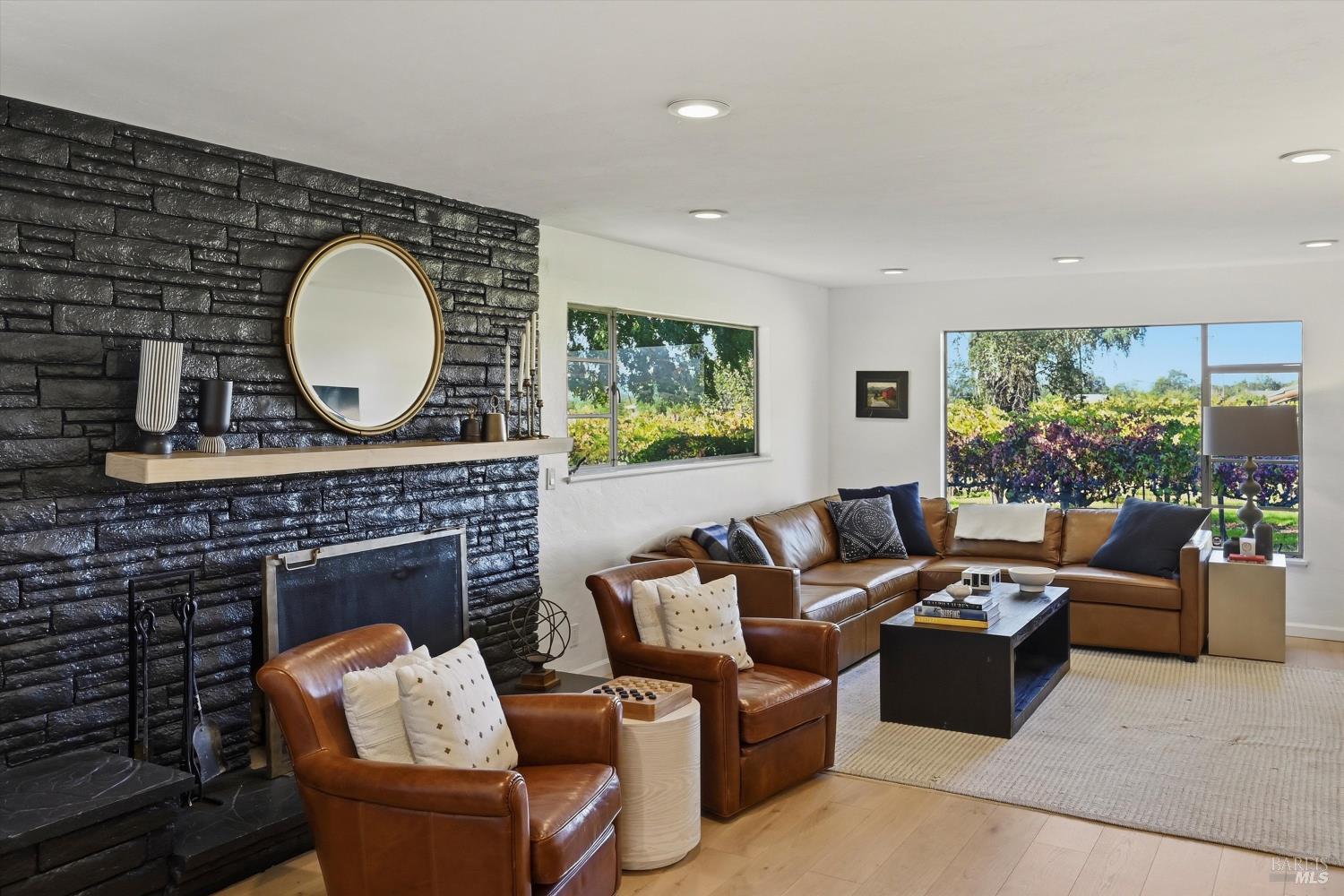 Detail Gallery Image 19 of 52 For 7616 Highway 128 Unkn, Healdsburg,  CA 95448 - 3 Beds | 3 Baths