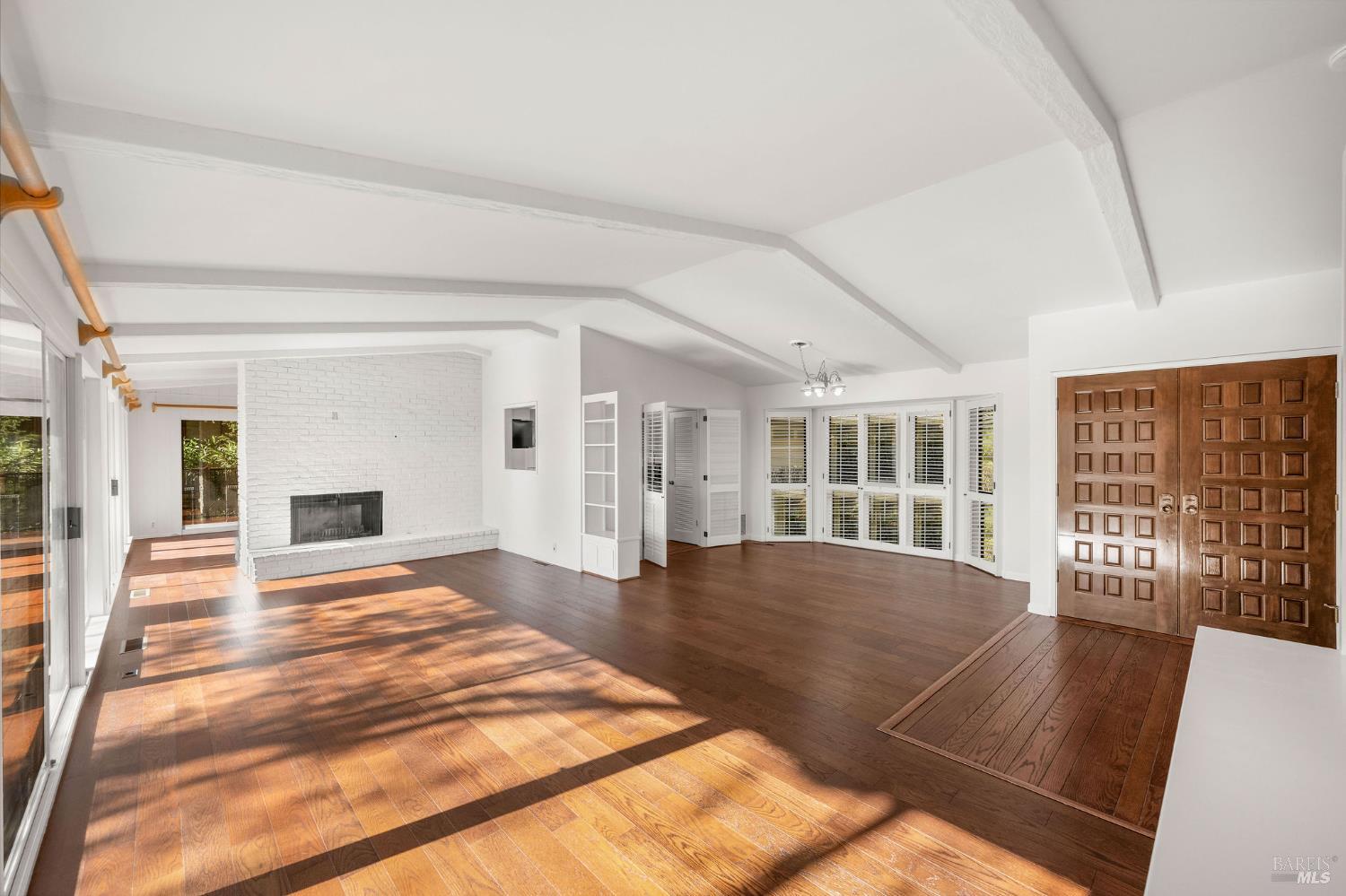 Detail Gallery Image 12 of 54 For 121 Knoll Pl, Saint Helena,  CA 94574 - 4 Beds | 3/3 Baths