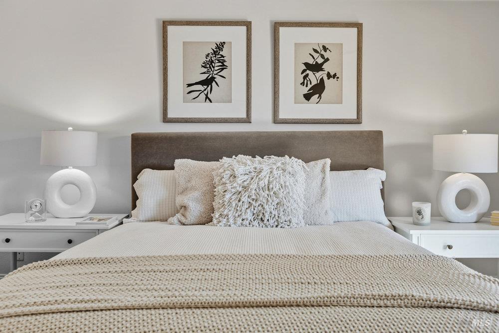 Detail Gallery Image 16 of 61 For 1022 Berry Ln, Napa,  CA 94558 - 4 Beds | 3 Baths