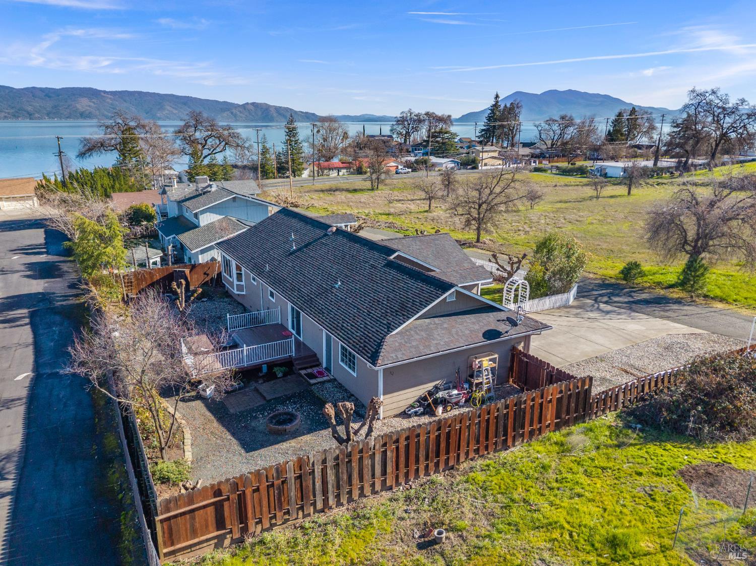 Detail Gallery Image 43 of 50 For 170 Deer Hill Ln, Lakeport,  CA 95453 - 3 Beds | 2 Baths