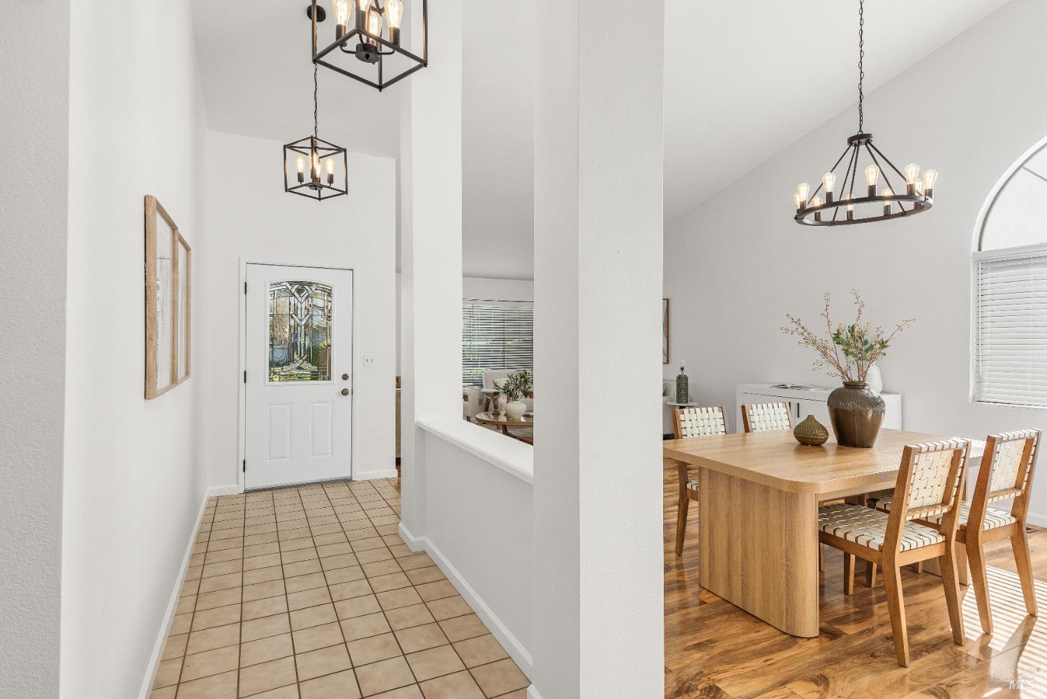 Detail Gallery Image 8 of 40 For 5537 Corbett Cir, Santa Rosa,  CA 95403 - 3 Beds | 2 Baths