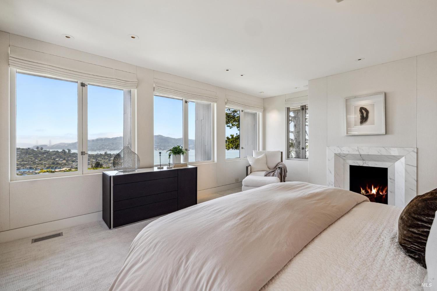 Detail Gallery Image 41 of 99 For 83 Mount Tiburon Rd, Tiburon,  CA 94920 - 6 Beds | 5/1 Baths