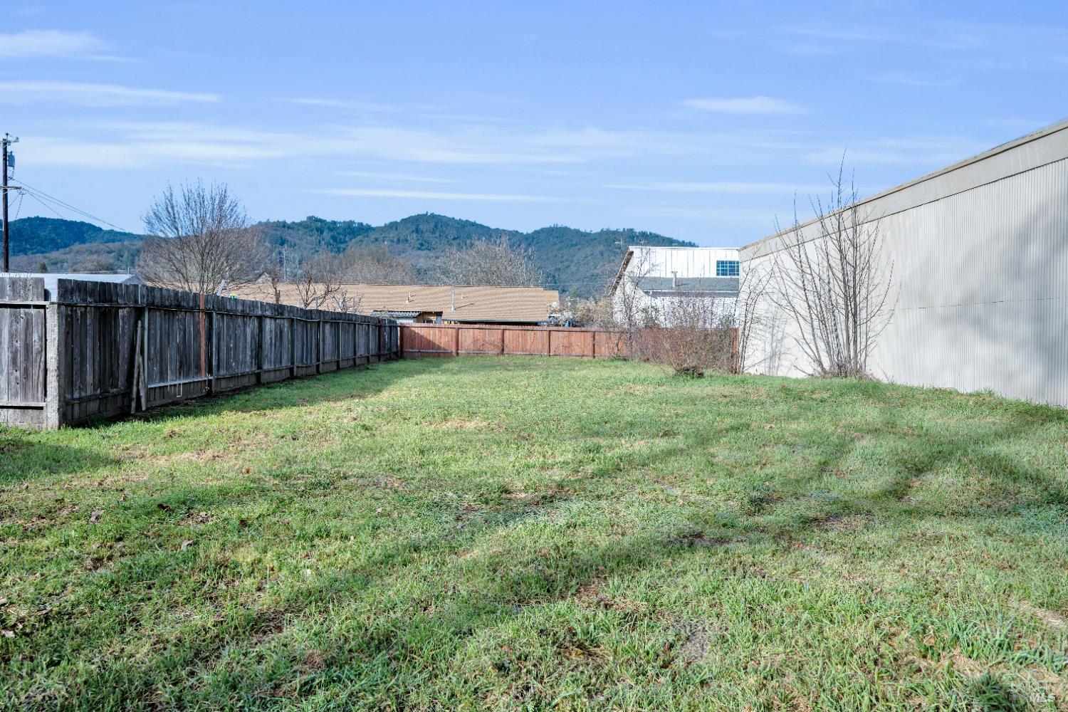 Detail Gallery Image 24 of 26 For 160 Thomas St, Ukiah,  CA 95482 - 3 Beds | 2 Baths