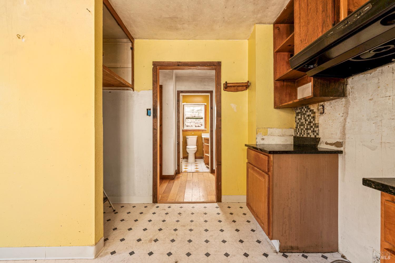 Detail Gallery Image 10 of 30 For 10959 Sunset Ave, Forestville,  CA 95436 - 1 Beds | 1 Baths