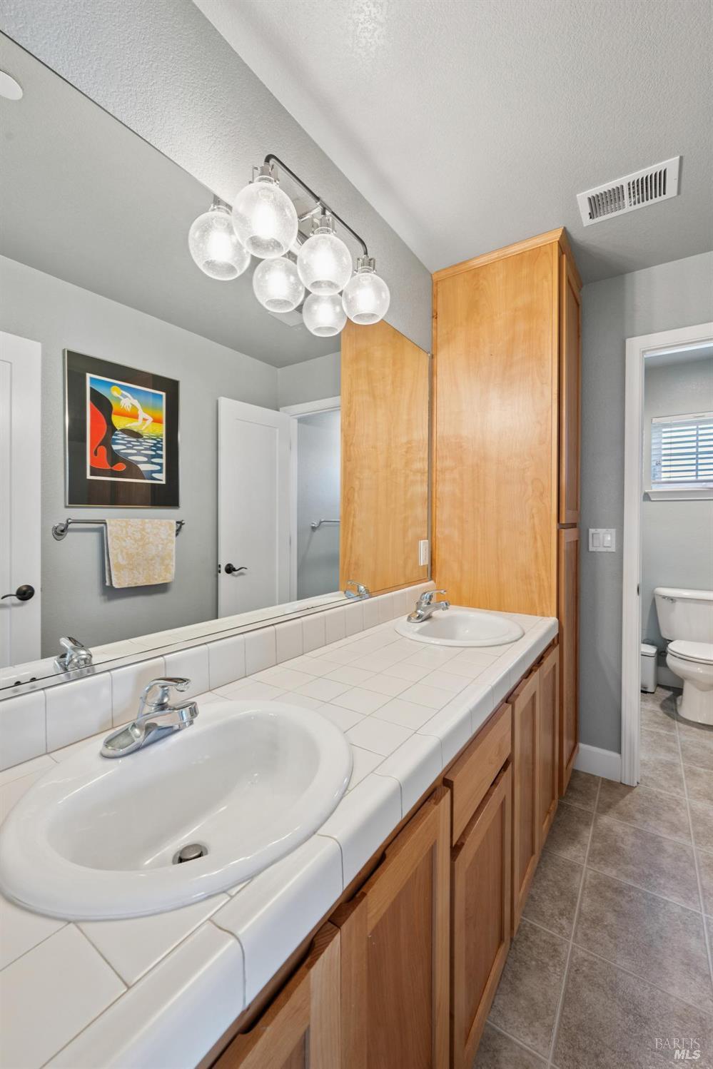 Detail Gallery Image 41 of 76 For 313 Sunrise Dr, Cloverdale,  CA 95425 - 5 Beds | 3/1 Baths