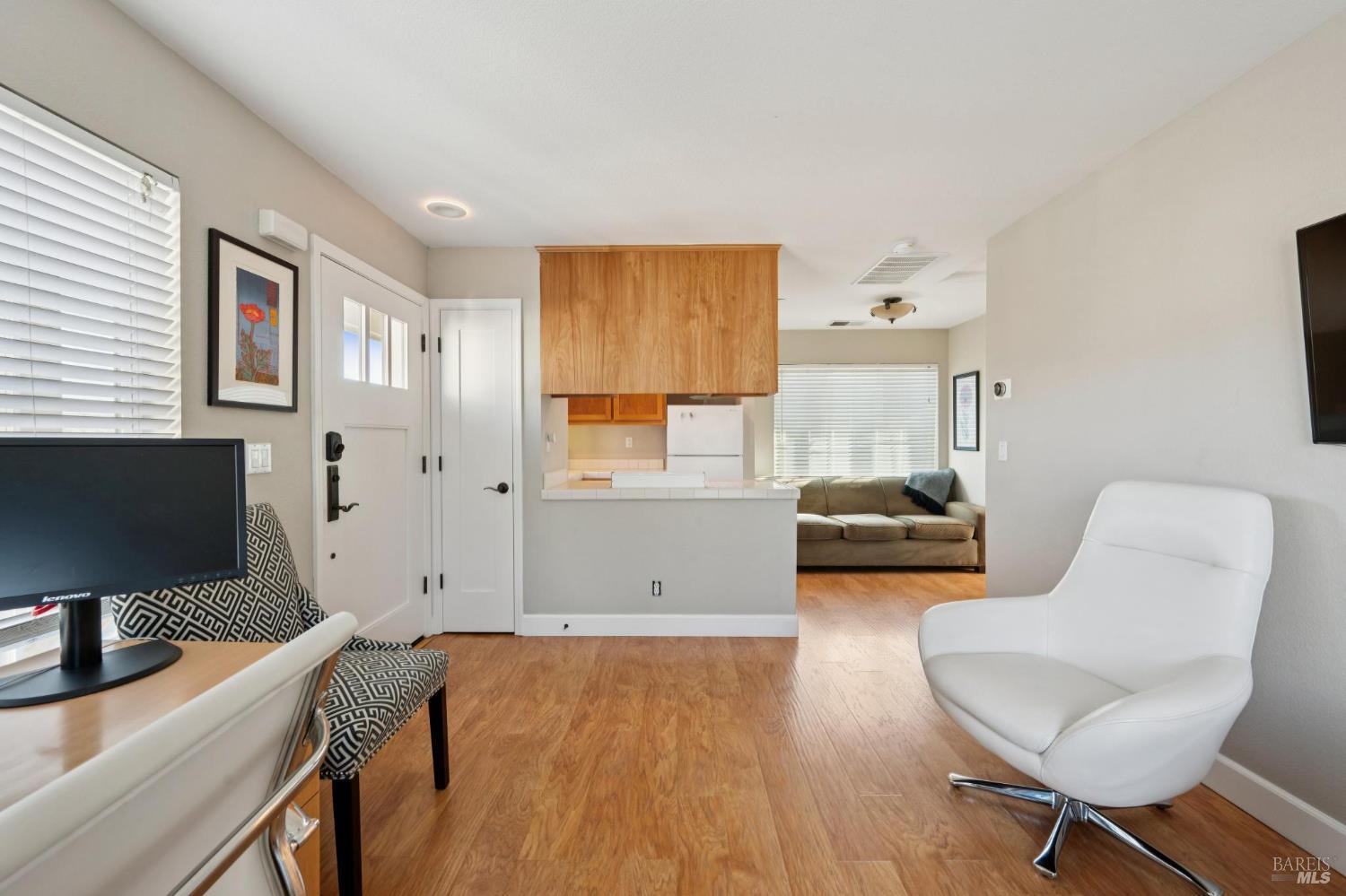 Detail Gallery Image 72 of 76 For 313 Sunrise Dr, Cloverdale,  CA 95425 - 5 Beds | 3/1 Baths