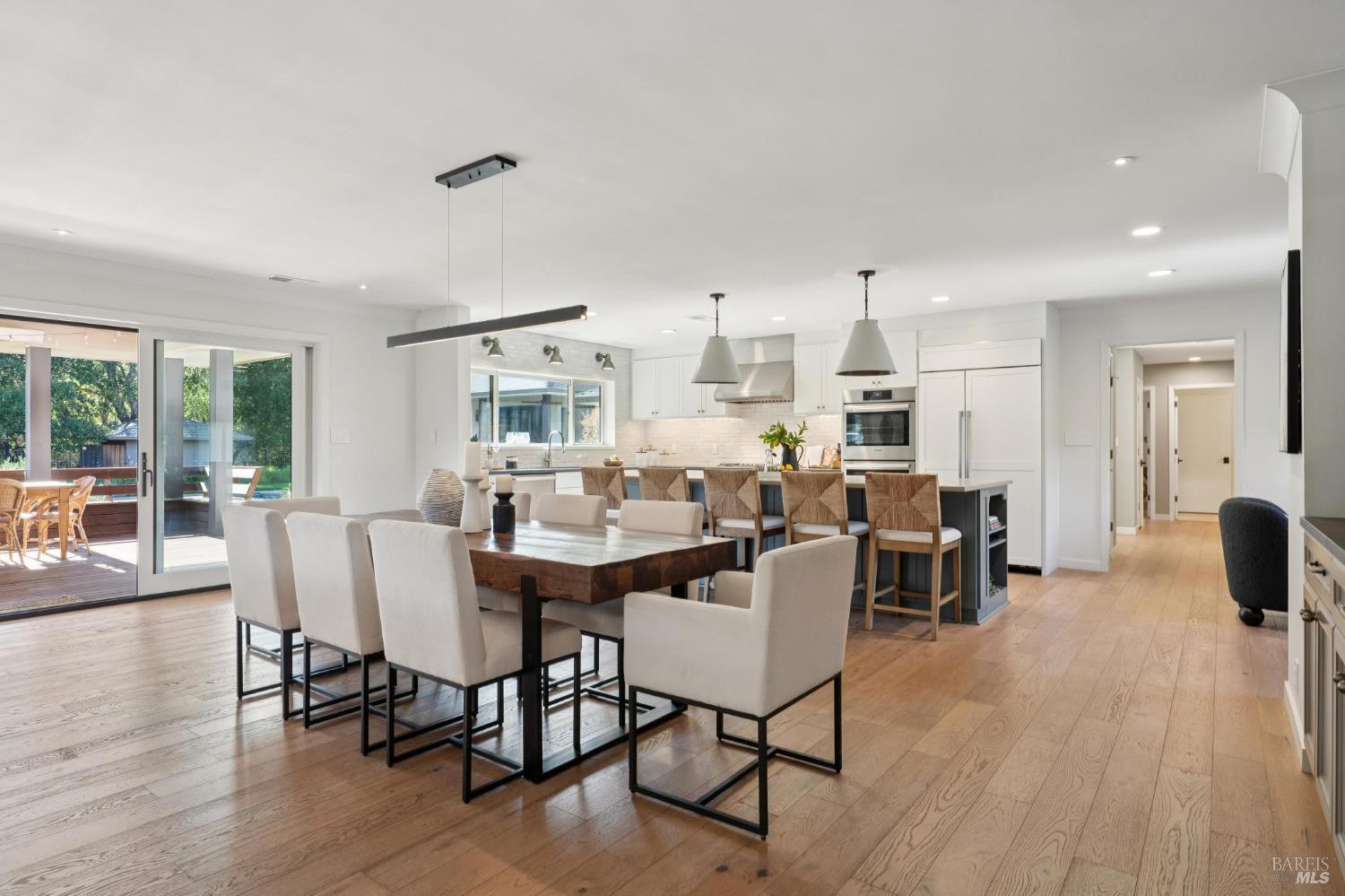 Detail Gallery Image 23 of 72 For 3033 Myrtledale Rd, Calistoga,  CA 94515 - 4 Beds | 4 Baths