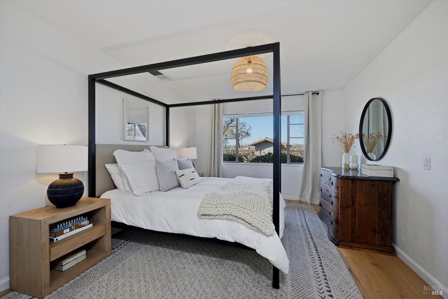 Detail Gallery Image 23 of 52 For 7616 Highway 128 Unkn, Healdsburg,  CA 95448 - 3 Beds | 3 Baths