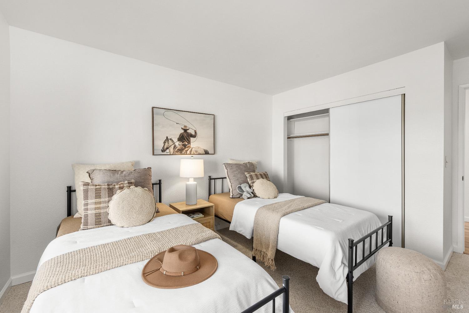 Detail Gallery Image 29 of 40 For 5537 Corbett Cir, Santa Rosa,  CA 95403 - 3 Beds | 2 Baths