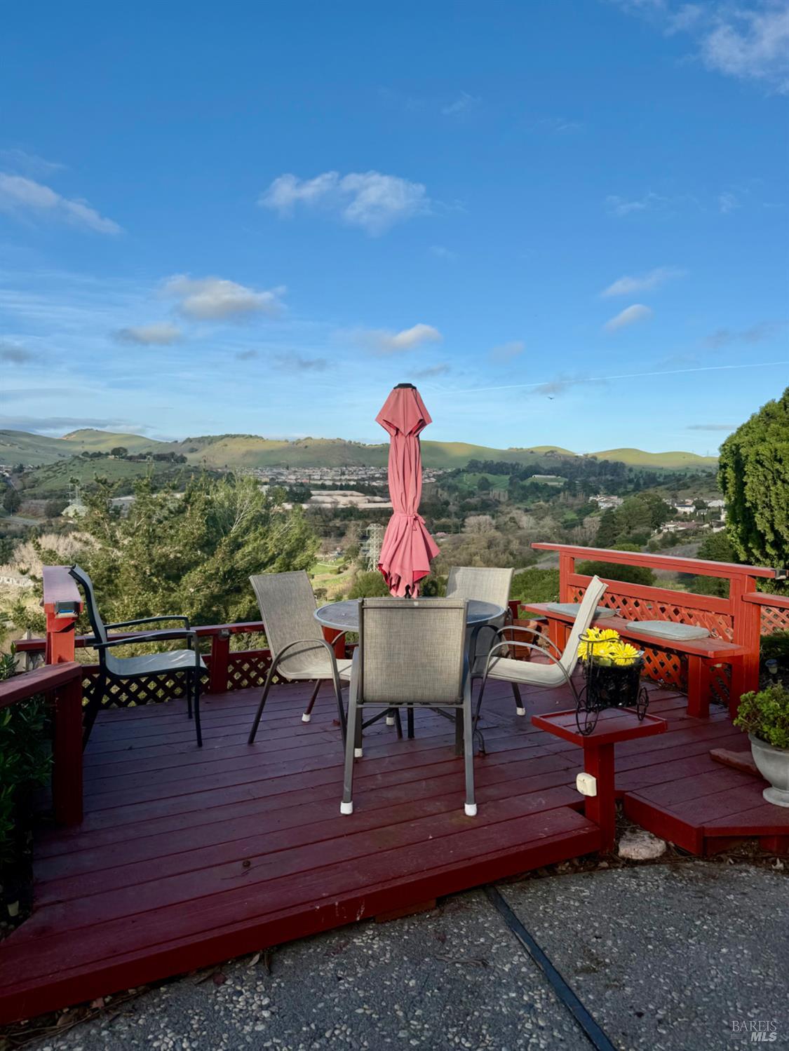 Detail Gallery Image 29 of 37 For 124 Gregory Ln, Vallejo,  CA 94591 - 4 Beds | 2 Baths