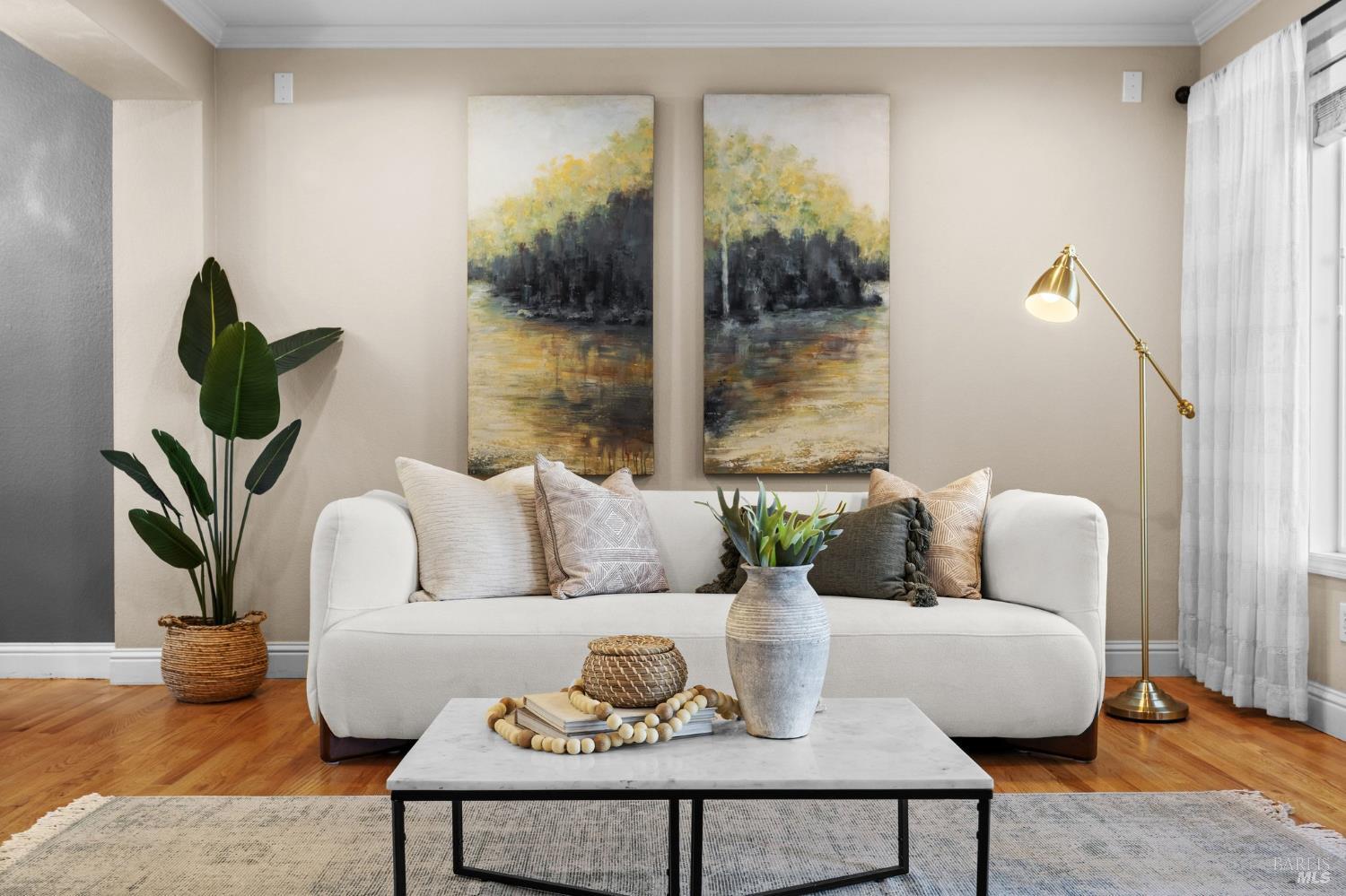 Detail Gallery Image 9 of 54 For 12 Rain Tree Ct, Petaluma,  CA 94952 - 3 Beds | 1/1 Baths