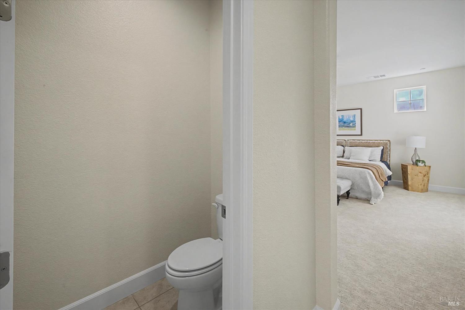 Detail Gallery Image 48 of 73 For 685 Elderberry Loop, Vacaville,  CA 95688 - 5 Beds | 4/1 Baths