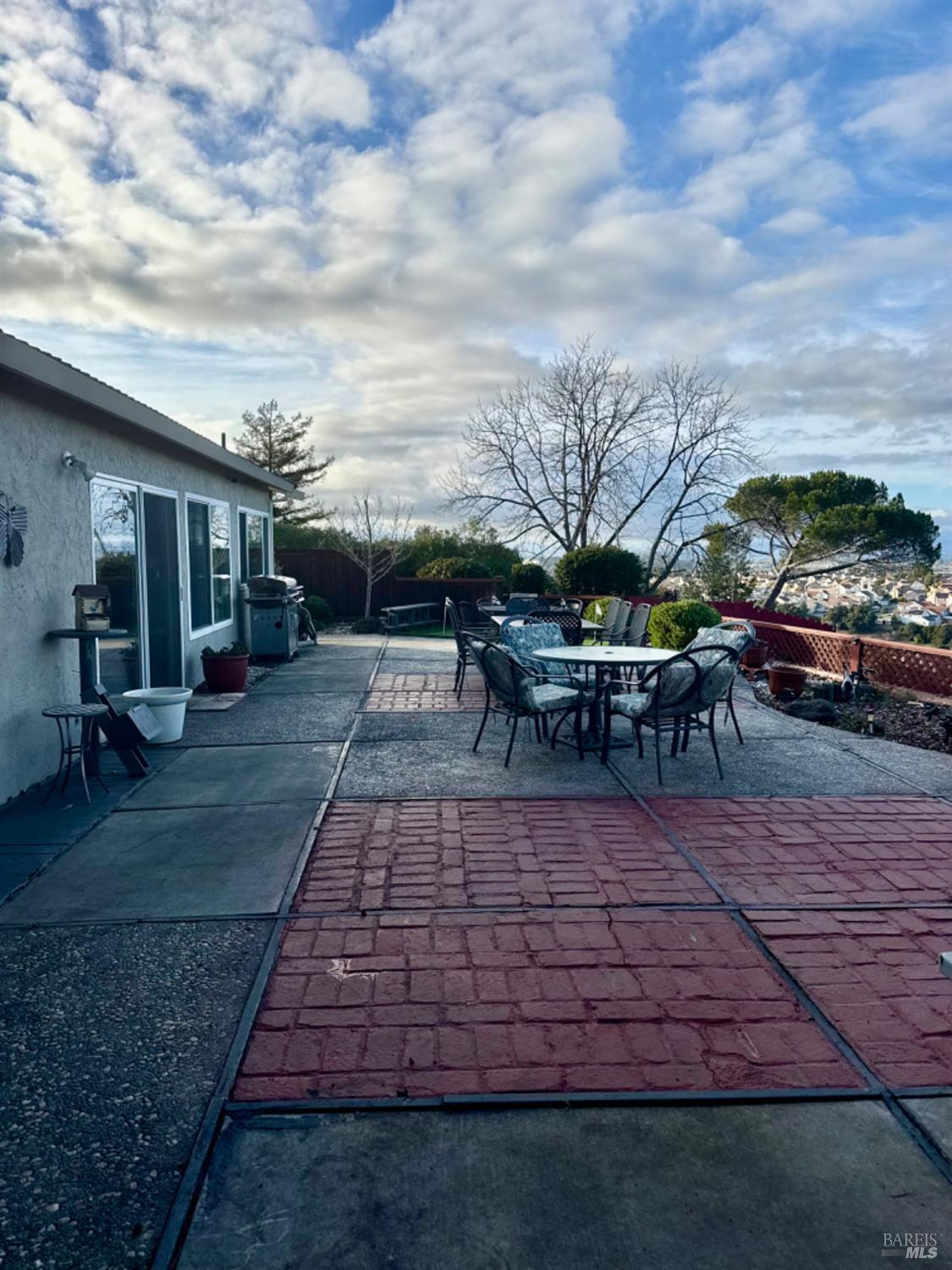 Detail Gallery Image 26 of 37 For 124 Gregory Ln, Vallejo,  CA 94591 - 4 Beds | 2 Baths