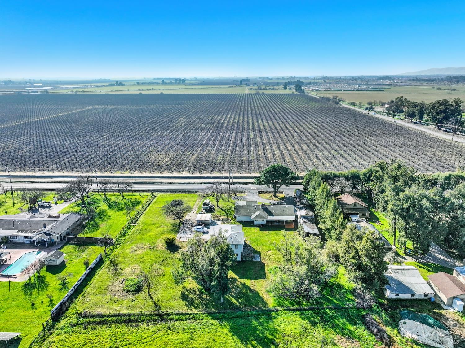 Detail Gallery Image 12 of 88 For 5303 Midway Rd, Vacaville,  CA 95688 - 4 Beds | 2 Baths