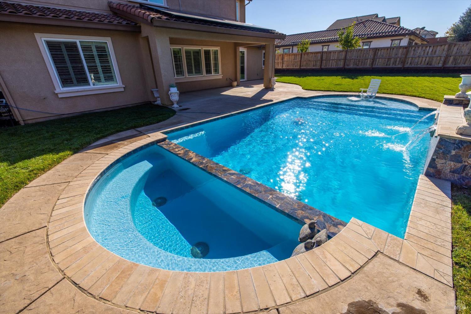 Detail Gallery Image 62 of 73 For 685 Elderberry Loop, Vacaville,  CA 95688 - 5 Beds | 4/1 Baths