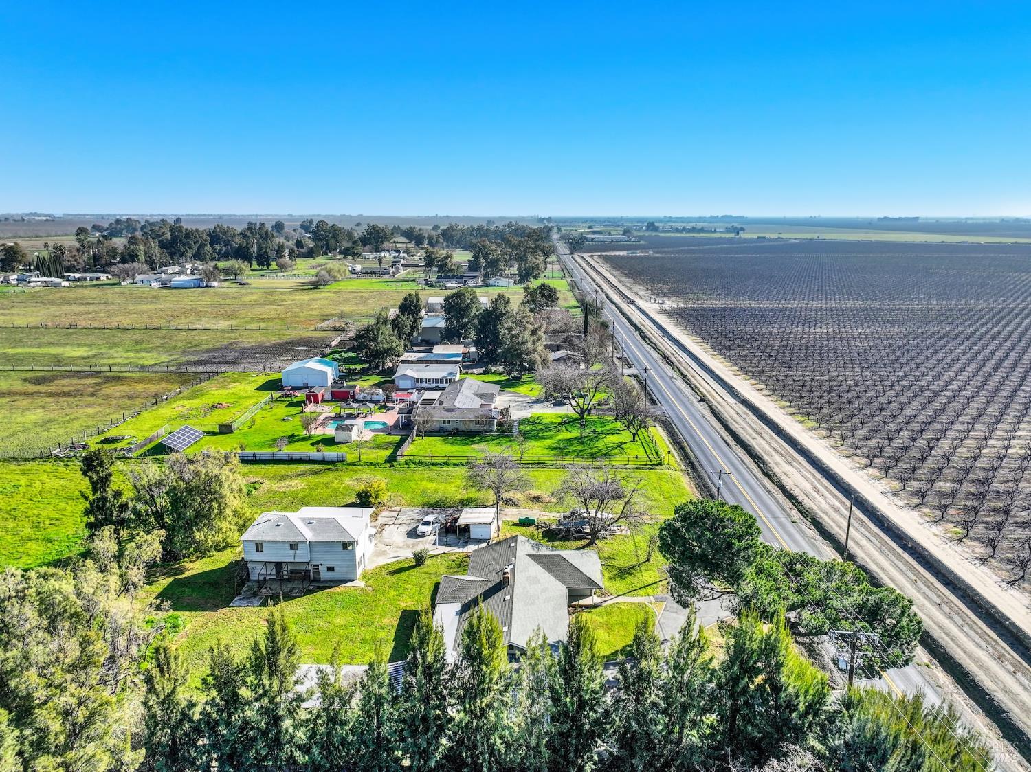 Detail Gallery Image 6 of 88 For 5303 Midway Rd, Vacaville,  CA 95688 - 4 Beds | 2 Baths