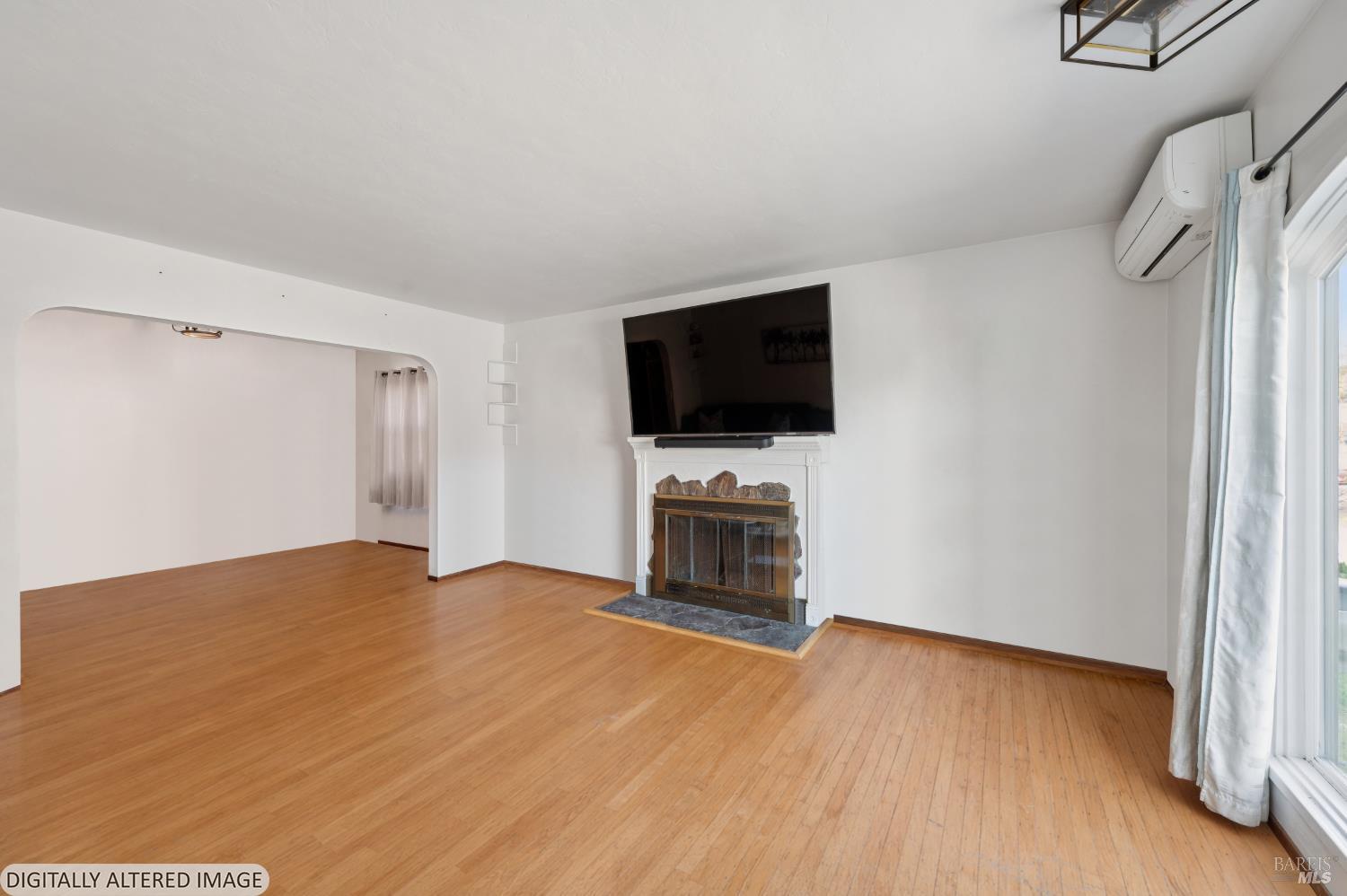 Detail Gallery Image 4 of 26 For 1851 2nd St, San Rafael,  CA 94901 - – Beds | – Baths