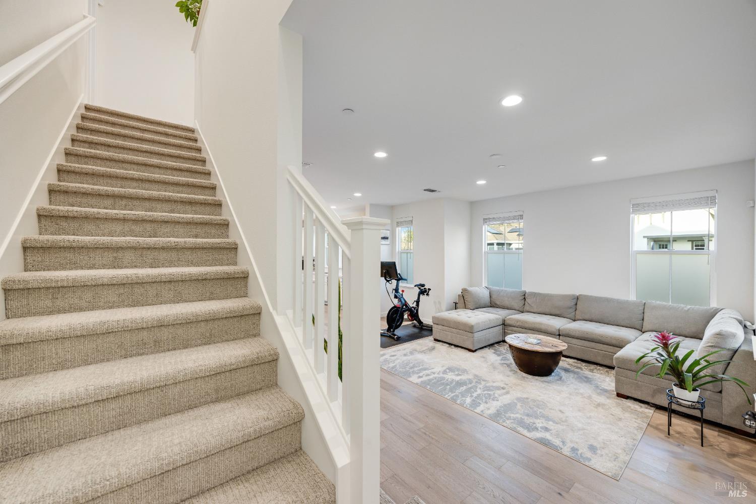 Detail Gallery Image 20 of 44 For 1747 Linden Ln, Santa Rosa,  CA 95404 - 3 Beds | 2/1 Baths