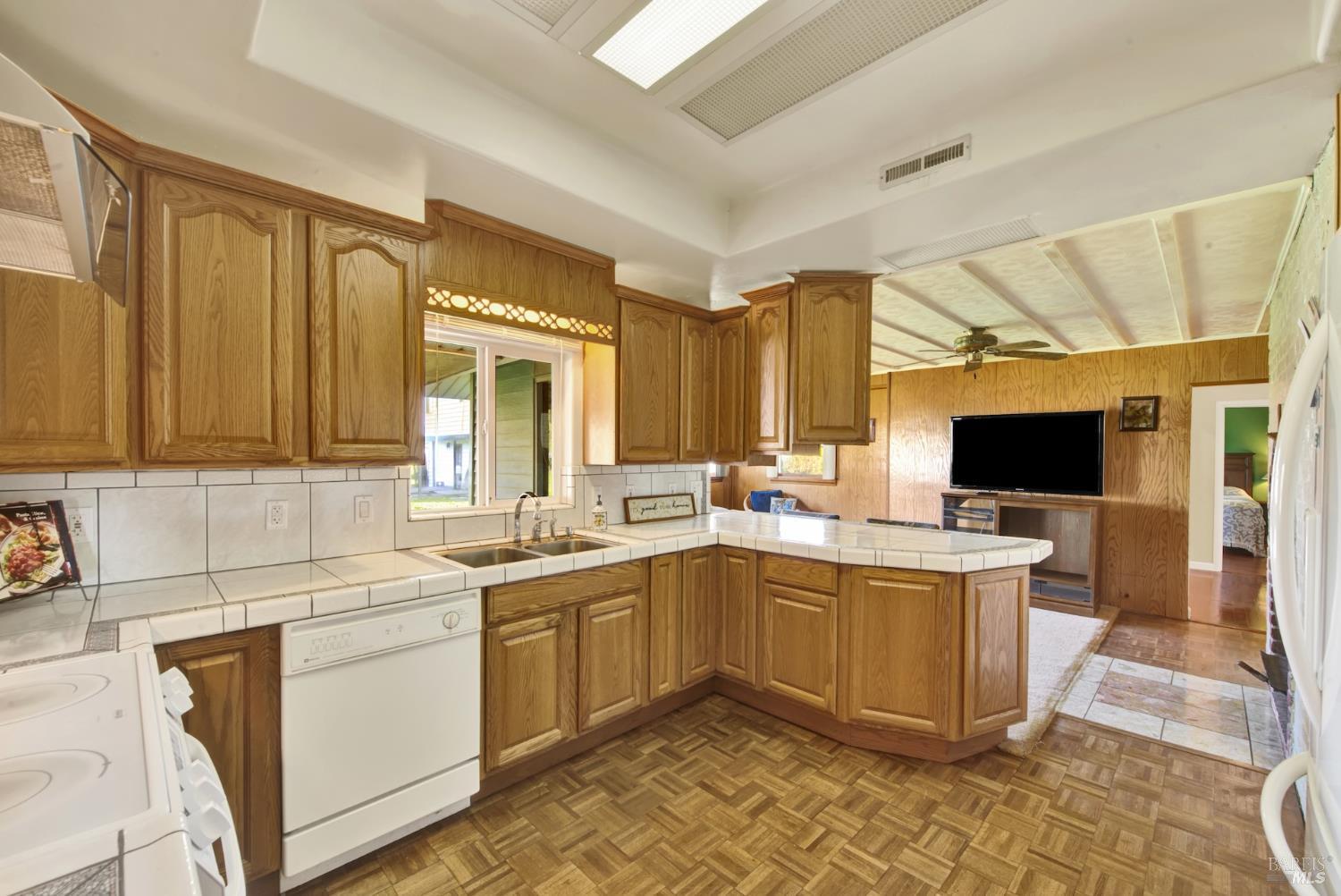 Detail Gallery Image 32 of 88 For 5303 Midway Rd, Vacaville,  CA 95688 - 4 Beds | 2 Baths