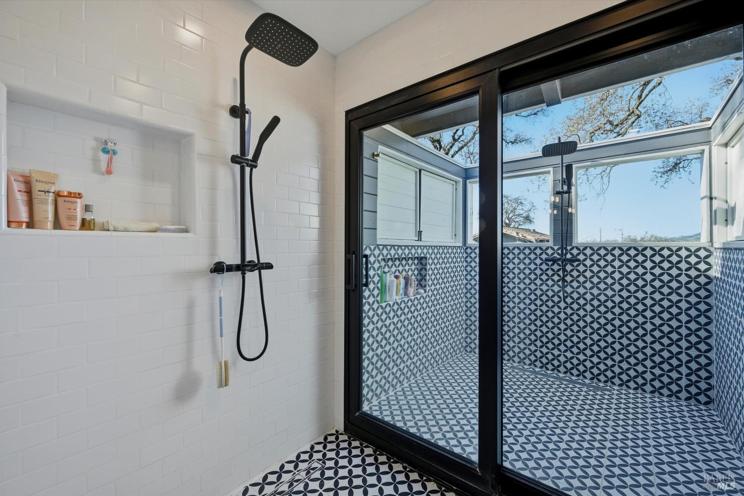 Detail Gallery Image 32 of 52 For 7616 Highway 128 Unkn, Healdsburg,  CA 95448 - 3 Beds | 3 Baths