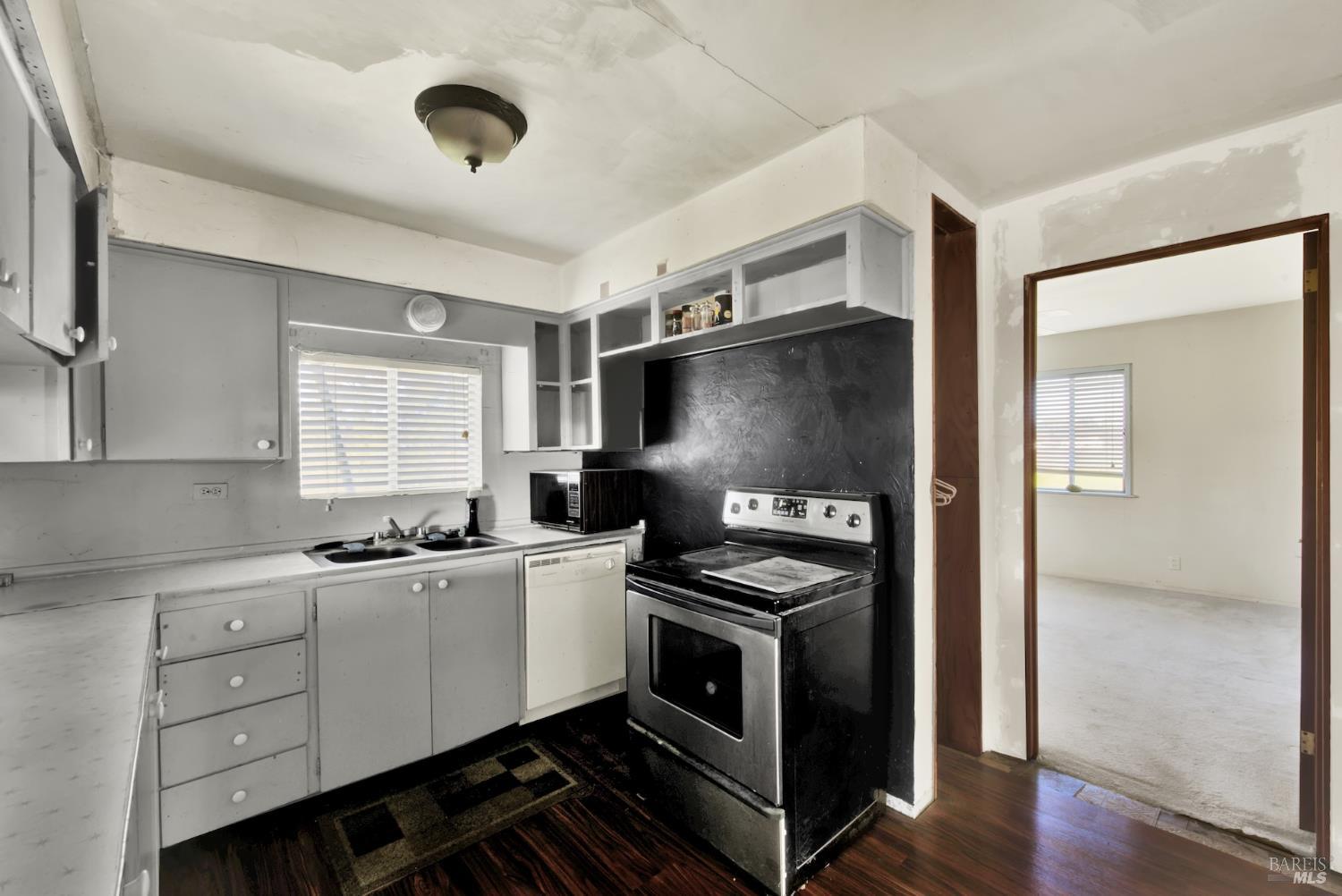 Detail Gallery Image 68 of 88 For 5303 Midway Rd, Vacaville,  CA 95688 - 4 Beds | 2 Baths