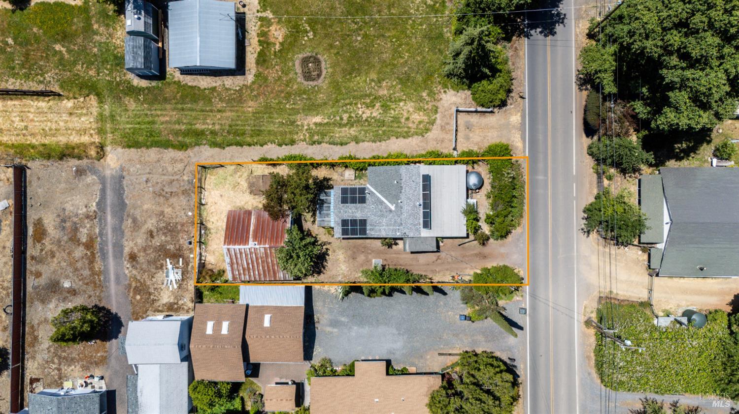 Detail Gallery Image 18 of 20 For 2025 Valley Rd, Willits,  CA 95490 - 2 Beds | 2 Baths