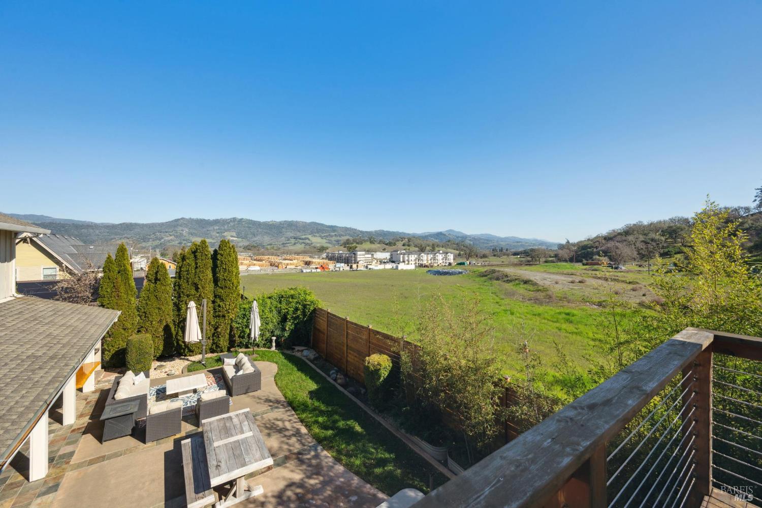 Detail Gallery Image 66 of 76 For 313 Sunrise Dr, Cloverdale,  CA 95425 - 5 Beds | 3/1 Baths